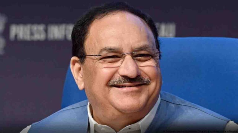 जेपी नड्डा ने सोनिया गांधी से किस कारण माफी की मांग की?