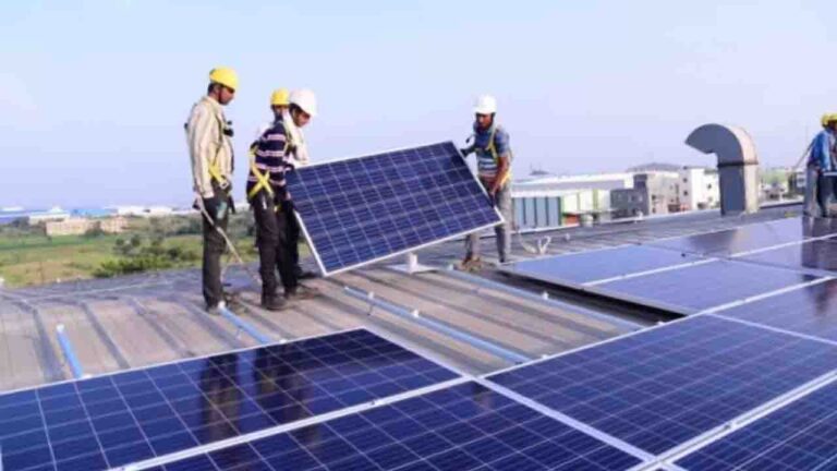 Green Energy State: सीएम सुक्खू का बड़ा निर्णय - हिमाचल स्वास्थ्य विभाग के भवनों में लगेंगे रूफटॉप सोलर सिस्टम