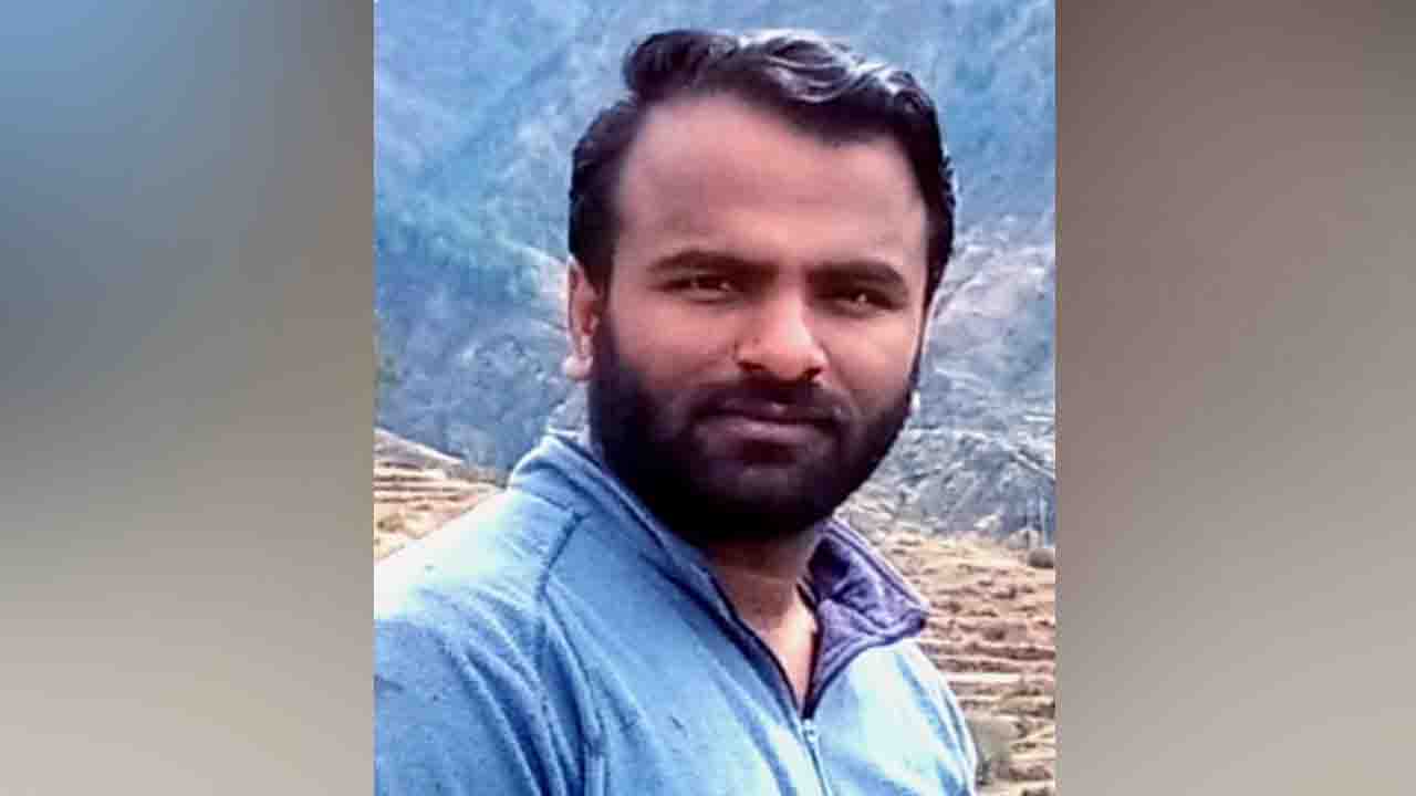 Shimla News: रामपुर बुशहर के हिमांशु भारती ने UGC नेट में हासिल की सफलता, क्षेत्र में खुशी की लहर