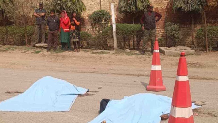 Sirmour News: कालाअंब-त्रिलोकपुर सड़क पर दर्दनाक हादसा, बाइक सवार दंपति की मौत, आरोपी चालक फरार