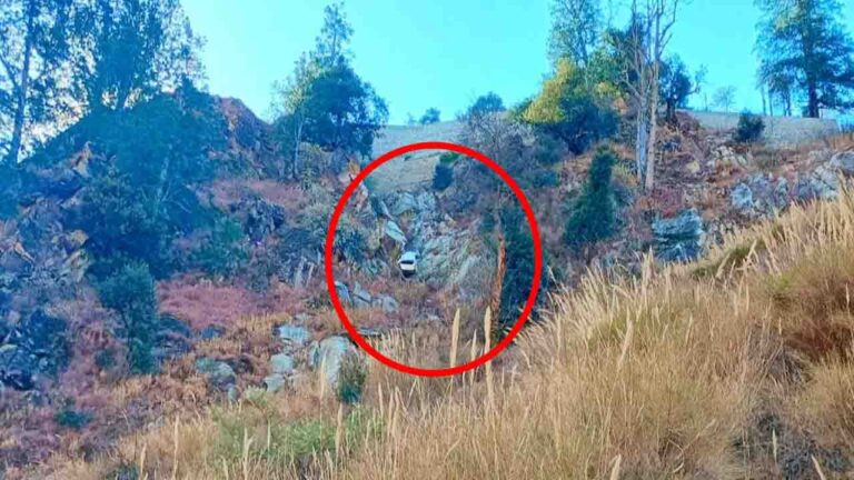Kinnaur Car Accident: जानी लिंक रोड पर कार दुर्घटनाग्रस्त, चार लोगों की मौके पर मौत