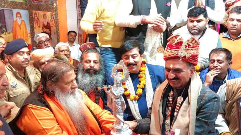 Himachal News: सीएम सुक्खू बोले- जनता और भगवान के आशीर्वाद से जारी रहेगी हिमाचल के हक़-हक़ूक़ की लड़ाई