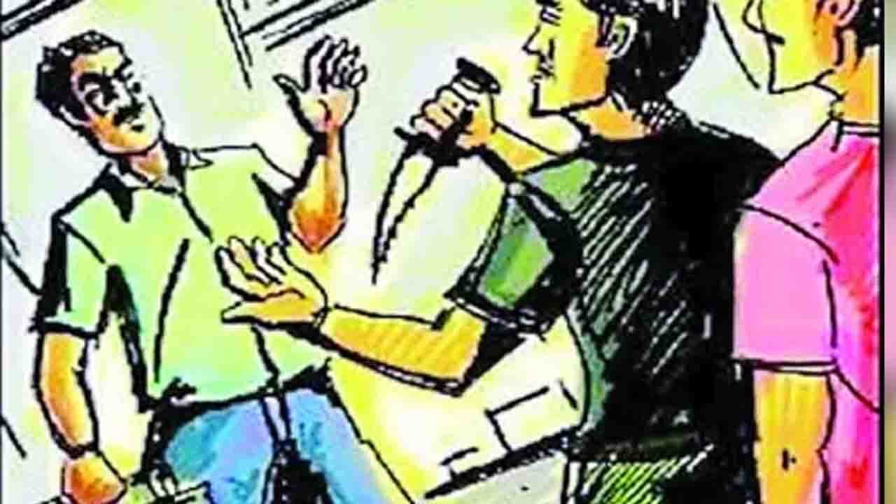 Mandi News: अज्ञात हमलावरों ने चाकू से हमला कर युवक को किया घायल, सीसीटीवी फुटेज खंगाली रही पुलिस