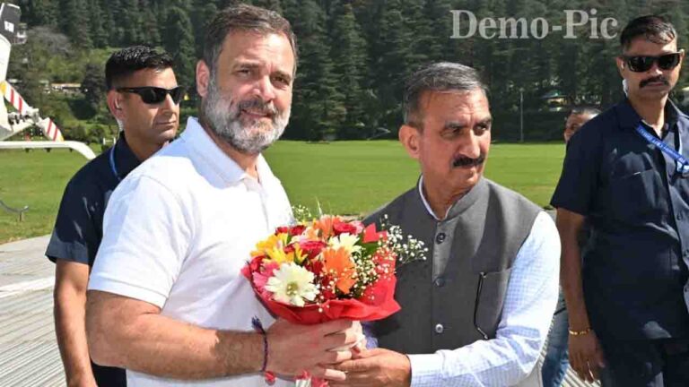 Rahul Gandhi in Shimla: बजट से ठीक पहले राहुल गांधी की शिमला में सरप्राइज एंट्री, सियासी गलियारों में हलचल तेज!