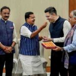 AAP के 7 राज्यसभा सांसदों के भाजपा में विलय को मिली सभापति की आधिकारिक मंजूरी