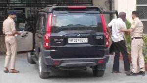 Fake currency racket Himachal Pradesh: हमीरपुर में जाली नोट गिरोह का पर्दाफाश, पंजाब के दो शातिर ठग पुलिस की गिरफ्त में