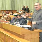 Water Tank Poisoning: पीने के पानी में मिलाया जहर, किसने रची हिमाचल के इस पूरे गांव को मौत के मुंह में धकेलने की रची साजिश 1 HP VVIP Guest Expenses: खस्ताहाल खजाने के बीच VVIPs की मेहमाननवाजी पर 6.50 करोड़ खर्च, 426 हस्तियां रहीं ‘स्टेट गेस्ट’