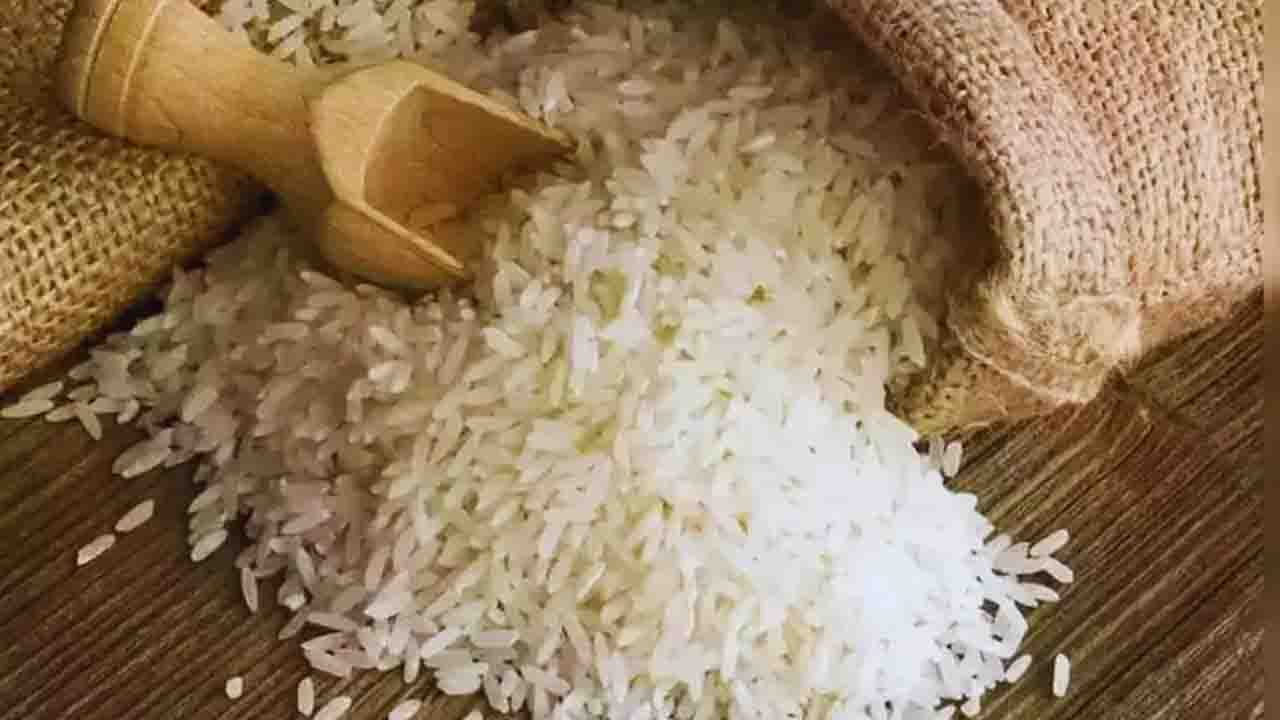 India China Rice Trade Dispute: जीएमओ विवाद में चीन ने भारत की 3 चावल कंपनियों के लाइसेंस किए रद्द, व्यापार पर संकट