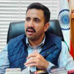 Himachal Pradesh Debt: हिमाचल प्रदेश पर 1 लाख करोड़ के पार पहुंचा ऋण, मंत्री विक्रमादित्य सिंह ने वेतन स्थगन को बताया मजबूरी