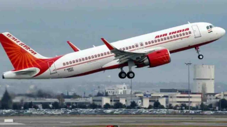 Air India Cancelled Flights: क्या आपकी भी उड़ान हुई रद्द? तुरंत जानें ये जरूरी विकल्प