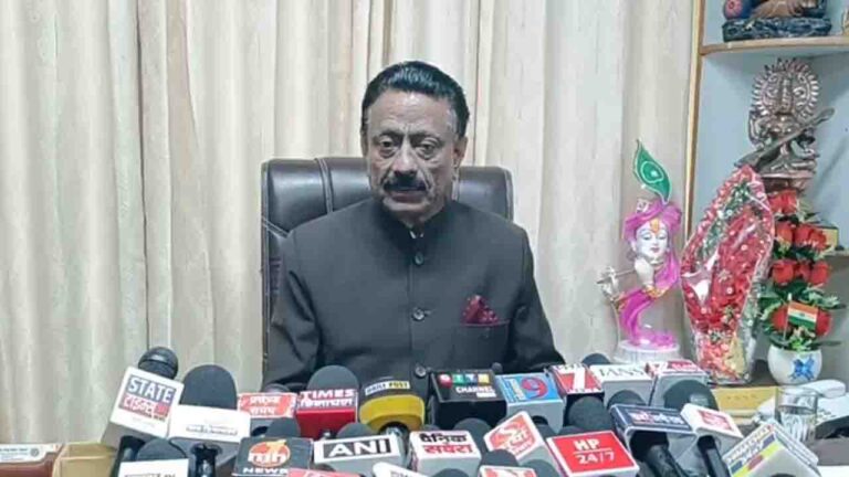 Himachal News: वोट काटने से खतरे में है लोकतंत्र, कांग्रेस नेता कुलदीप राठौर का भाजपा पर बड़ा हमला