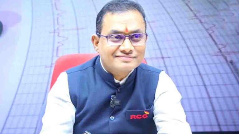 NEET Paper Leak: सीबीआई की 11 घंटे की पूछताछ के बाद 'M Sir' हिरासत में, खुलेगा बड़ा राज