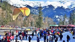 Himachal Tourism: भीषण गर्मी से बेहाल है उत्तर भारत, हिमाचल की वादियों में उमड़ी पर्यटकों की भारी भीड़
