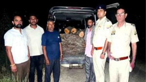 Una News Today: 2 arrested for smuggling khair wood - scorpions seized - Una, Himachal Pradesh