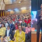 हिमाचल के युवाओं में है दुनिया जीतने की क्षमता…” प्रेरक वक्ता अनुराग अवस्थी ने टॉपर्स को दिए सफलता के ये खास मंत्र