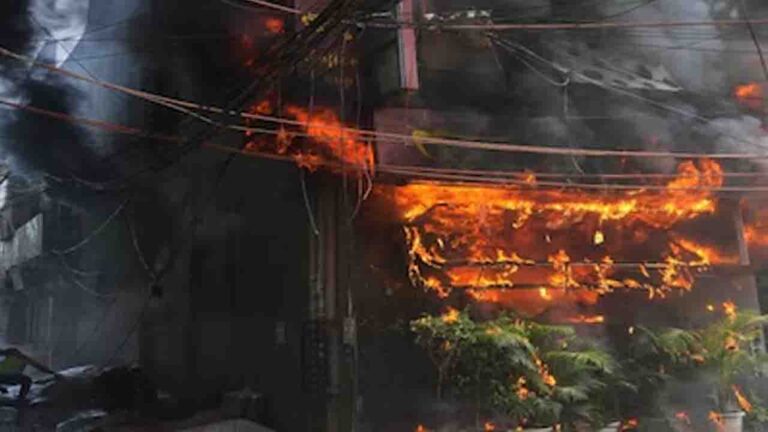 Delhi Malviya Nagar Fire: मालवीय नगर के रेस्टोरेंट में मौत का तांडव, 21 शव निकले