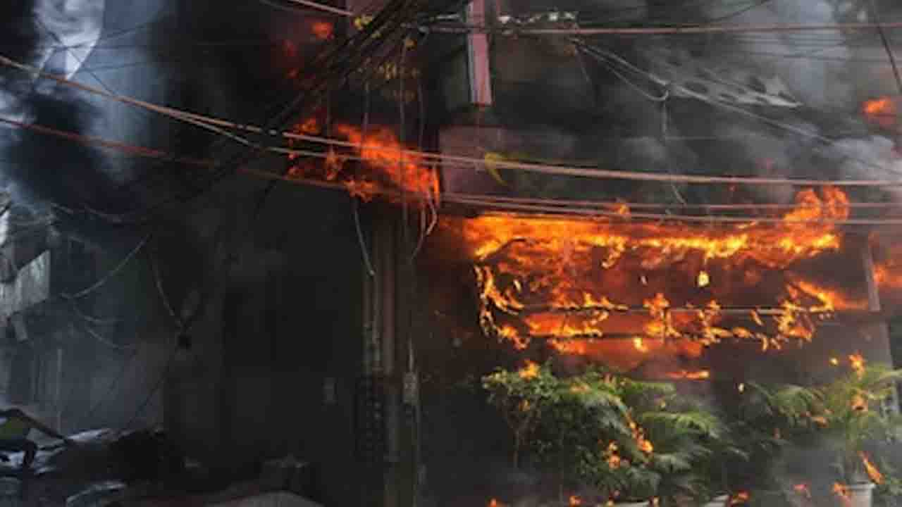 Delhi Malviya Nagar Fire: मालवीय नगर के रेस्टोरेंट में मौत का तांडव, 21 शव निकले
