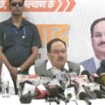Himachal News: प्रदेश के सभी अधिकारी और कर्मचारी मेरे परिवार के सदस्यः मुख्यमंत्री 1 व्हाट्सएप पर चल रही हिमाचल की ट्रेजरी, मंत्रियों में सिरफुटौव्वल…’ जेपी नड्डा का सुक्खू सरकार पर तीखा हमला