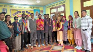 Kullu News: मंझली स्कूल को मिला नया नेतृत्व, प्रकाश ठाकुर संभालेंगे एसएमसी की कमान