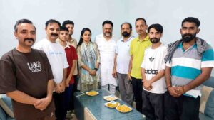 Kangra News: नवनिर्वाचित प्रधान तमन्ना धीमान शर्मा को विधायक भवानी सिंह पठानिया ने दी बधाई, विकास के लिए हरसंभव सहयोग का दिया भरोसा