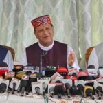 Shimla News: 'कागजों पर रची गई थी पूरी थ्योरी...' ठियोग पुलिस की बुनी 'कहानी' पर HC के कड़े सवाल, चरस कांड में आरोपियों को बरी करने का फैसला बरकरार 1 Paper Leak Case: ‘फास्ट ट्रैक कोर्ट में चलेंगे पेपर लीक के केस’- पेपर लीक मामलों पर बिंदल का बड़ा बयान, कांग्रेस पर भी साधा निशाना!