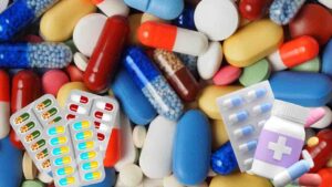 Govt Fixes Retail Drug Prices: केंद्र सरकार ने तय की इन 39 दवाओं की कीमतें, ज्यादा दाम वसूला तो दवा कंपनियों की खैर नहीं!