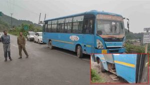 Solan News: कसौली में चोरों के हौसले बुलंद, गुनाई में CCTV कैमरे के नीचे खड़ी HRTC बस की बैटरी ले उड़े शातिर चोर