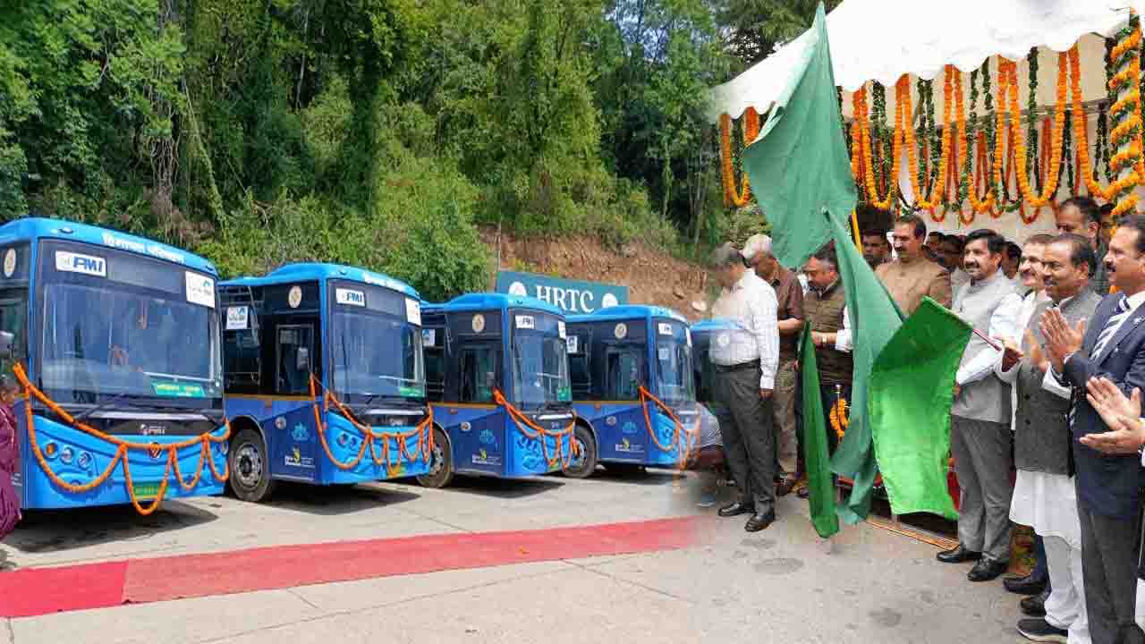 HRTC New Electric Bus Launch: खत्म हो जाएगा इंतजार, अब हिमाचल के गांवों में भी दौड़ेंगी बिना शोर वाली ई-बसें, 'हिम बस प्लस' स्मार्ट कार्ड भी होगा लॉन्च