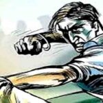 Hamirpur News: कबाड़ की दुकान से लाखों की चोरी, दो शातिर गिरफ्तार; 40 किलो एल्यूमिनियम बरामद 1 Hamirpur News: किराये के विवाद में टैक्सी चालक को बेरहमी से पीटा, बीच-बचाव करने पहुंची पुलिस से भी हाथापाई