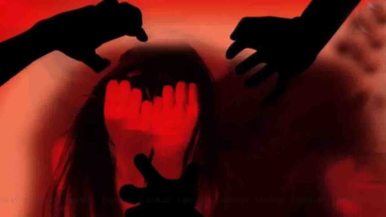 Himachal Rape Case: चम्बा में चाचा की हवस का शिकार बनी दो नाबालिग सगी बहनें, नारकंडा में डेरे में घुसकर कुल्हाड़ी के बल पर युवती से दुष्कर्म