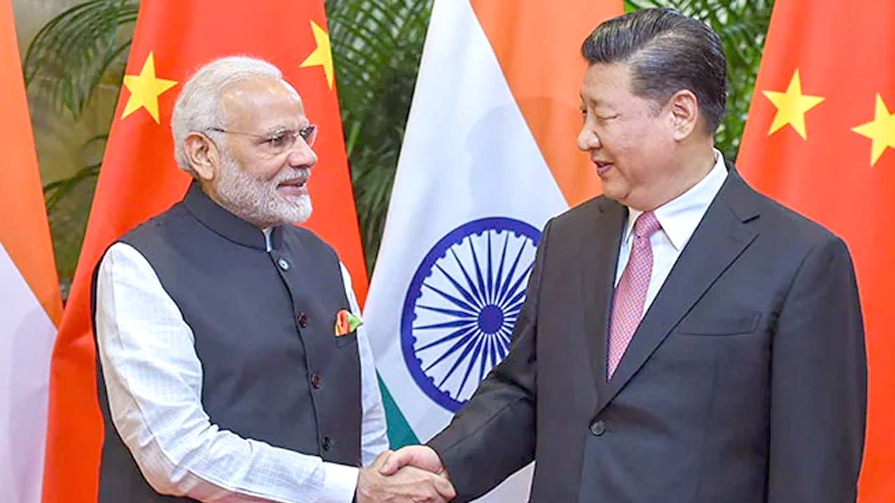 India China Relations: चीन पर मोदी सरकार का यू-टर्न, 4 चीनी कंपनियों को मिली देश के क्रिटिकल पावर प्रोजेक्ट्स में एंट्री
