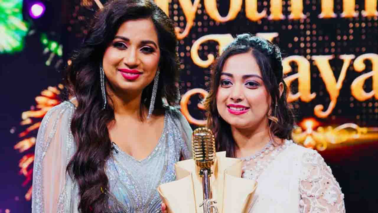 Indian Idol 16 Winner: ओडिशा की ज्योतिर्मयी नायक ने जीता शो, चमचमाती कार के साथ मिले इतने लाख रुपए 1 Indian Idol 16 Winner: ओडिशा की ज्योतिर्मयी नायक ने जीता शो, चमचमाती कार के साथ मिले इतने लाख रुपए
