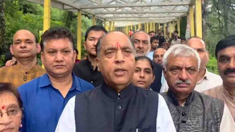 Himachal News: "नकल करवाई, जांच दबाई और दोषियों को दिया प्रमोशन!" हिमाचल पुलिस भर्ती घोटाले पर जयराम ठाकुर के तीखे बोल