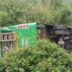 Mandi Bus Accident: मंडी के भवाना चौक में अनियंत्रित होकर पलटी निजी बस, 19 यात्री गंभीर रूप से घायल