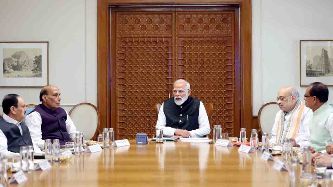 PMGKAY Rice Quality: सरकारी राशन में अब नहीं मिलेगा टूटा चावल, पीएम मोदी की कैबिनेट ने लिया यह ऐतिहासिक फैसला