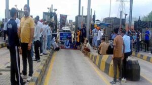 Punjabi Blogger Arrest Case : इंदिरा गांधी की मूर्ति पर टिप्पणी करने वाले पंजाबी ब्लॉगर की गिरफ्तारी पर बड़ा बवाल, निहंगों ने दी शिमला कूच की चेतावनी.!