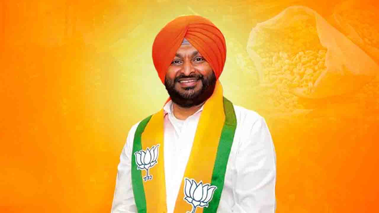 रवनीत सिंह बिट्टू ने केंद्रीय मंत्रिमंडल से इस्तीफ़ा दिया, राष्ट्रपति मुर्मू ने किया स्वीकार
