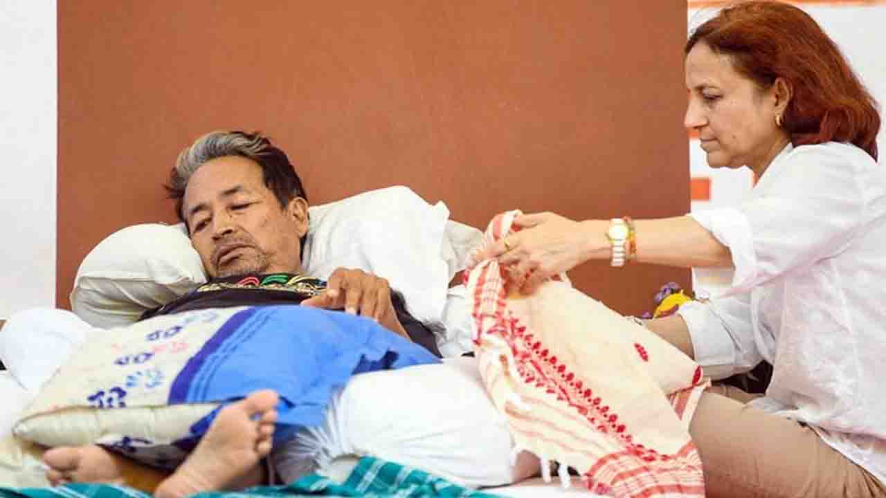 भूख हड़ताल पर बैठे Sonam Wangchuk को पुलिस क्यों उठा ले गई अस्पताल? जानिए दिल्ली हाई कोर्ट का वो बड़ा आदेश