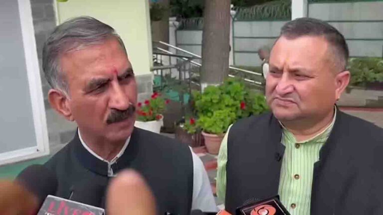 Himachal News: दिल्ली में छात्रों पर लाठीचार्ज दुर्भाग्यपूर्ण, सीएम सुक्खू बोले - भाजपा के राज में पेपर लिक होना आम बात बन गई