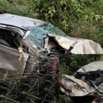 Sirmaur Road Accident: सराहां में खाई में गिरी अनियंत्रित कार, दंपति समेत 3 की दर्दनाक मौत, एक गंभीर घायल