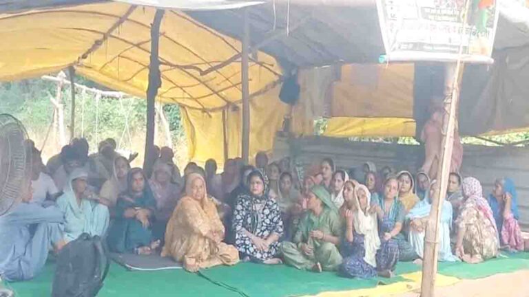 BBN News: नलों में जहर, मवेशियों की मौत और 3 महीने से धरना! प्रशासन की बेरुखी से ग्रामीणों में रोष