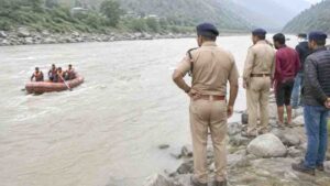 Chamba News: चंबा में कलयुगी पिता की हैवानियत, पत्नी से विवाद के बाद 6 साल के मासूम को रावी नदी में फेंका