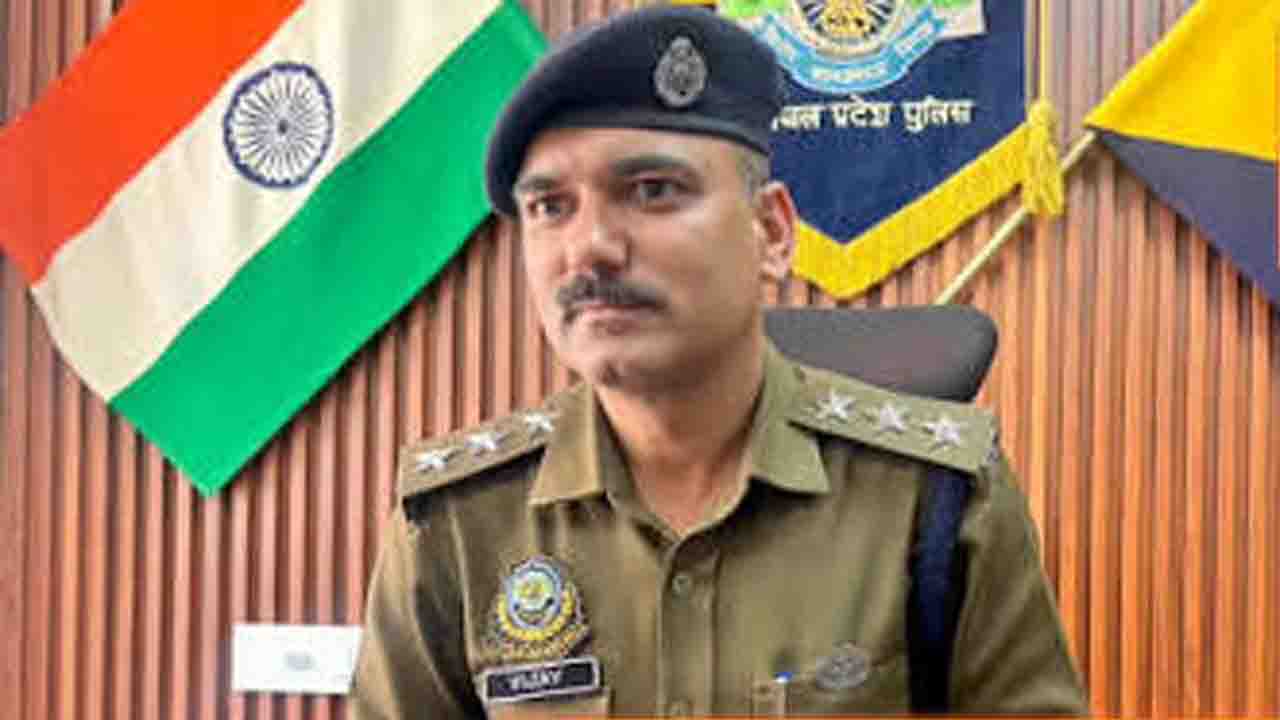 DSP Vijay Raghuvanshi Case: "प्रशासनिक कार्रवाई या सोची-समझी साजिश?" डीएसपी विजय रघुवंशी प्रकरण में तबादले से कथित जातिगत उत्पीड़न तक, जाने पूरी कहानी