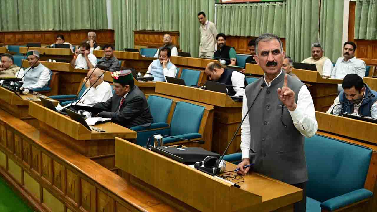Himachal Apna Parivar Sukhi Parivar Yojana 2026: सीएम सुक्खू बोले -  2 अक्टूबर से 2 लाख परिवारों को मिलेंगे 1500 रुपये और 300 यूनिट फ्री बिजली