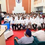 सांसद रामस्वरूप शर्मा की मौत की सीबीआई या रिटायर्ड जज से करवाई जाए जांच:- संजय दत्त 1 Himachal News: चंबा मेडिकल कॉलेज में लगेगी अत्याधुनिक 3 टेस्ला MRI मशीन; डॉक्टरों के लिए नियमों में छूट और विदेश दौरे का प्लान!- सीएम सुक्खू