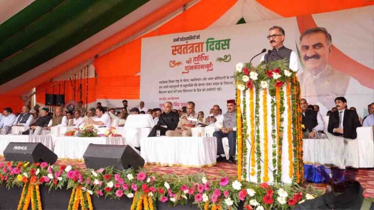 Himachal News: कर्मचारियों को एरियर, पेंशनरों को तोहफा और 4,000 नई नौकरियां'- स्वतंत्रता दिवस पर सीएम सुक्खू के 10 बड़े ऐलान!