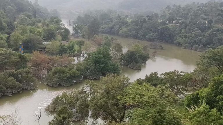 Himachal Artificial Lake: 25 दिन से पहाड़ में कैद पानी बना बड़ा खतरा, क्या होगी तबाही?