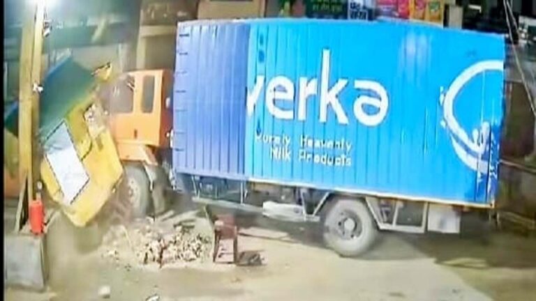 HOME 2 Kala Amb Barrier Accident: कालाअंब में बेकाबू कंटेनर ने बैरियर को रौंदा, कर्मचारियों की बाल-बाल बची जान