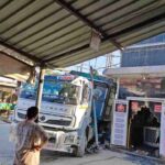 Pesapallo World Cup 2026: सिरमौर के प्रकाश ठाकुर सिडनी में संभालेंगे भारत की कमान 1 Sirmour Accident: पांवटा साहिब के देवीनगर में बेकाबू ट्राला शनि मंदिर से टकराया, बड़ा हादसा टला