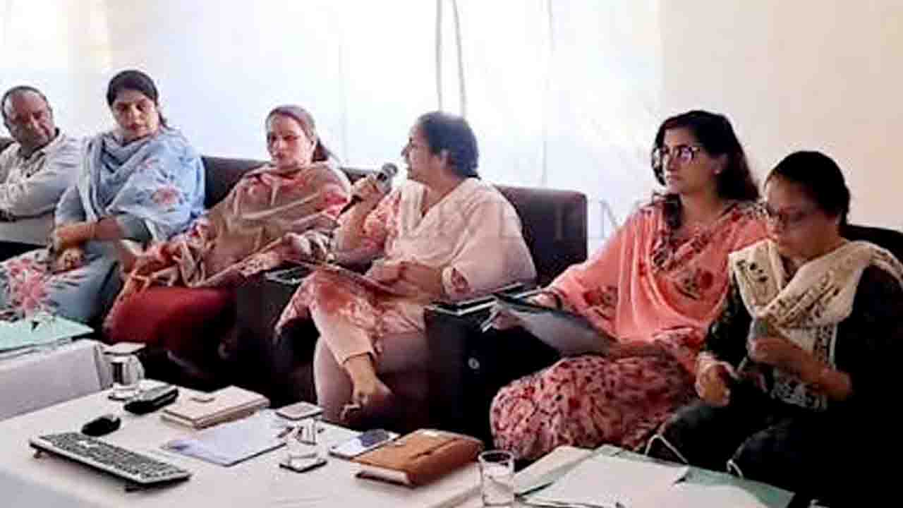 Vaman Dwadashi Mela Sarahan: सराहां में राज्यस्तरीय वामन द्वादशी मेले की तारीख तय, तैयारियों को लेकर DC की अध्यक्षता में बैठक